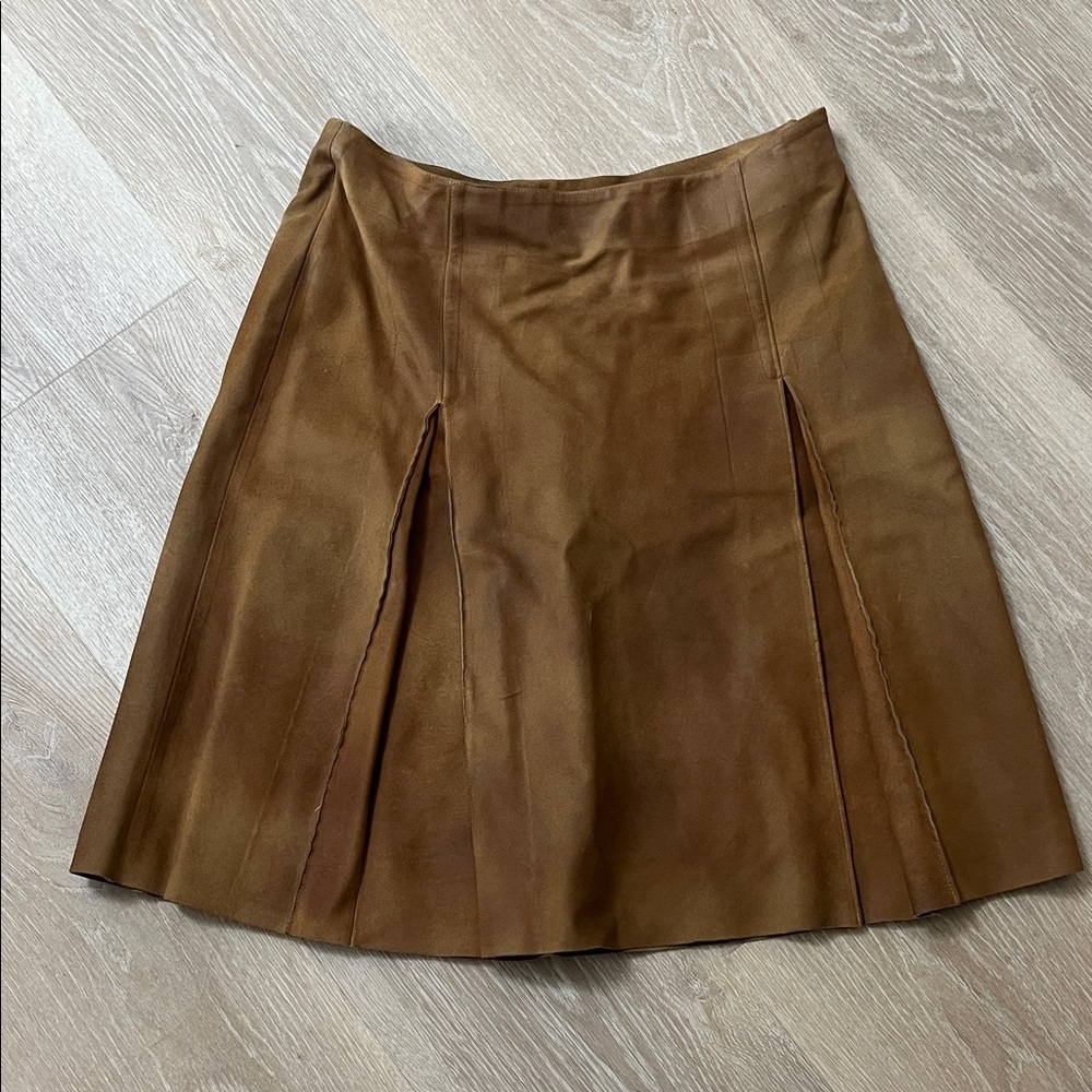 Miu Miu Tan Suede Fashion Piece - Picture 2 of 5